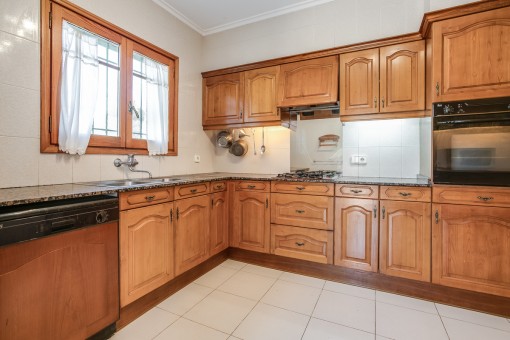 Spacious country house kitchen