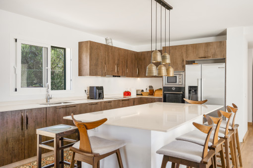 Large kitchen island