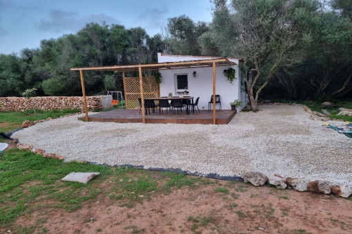 Lovely little house with pool, photovoltaic system and private well on 8.000 sqm of land